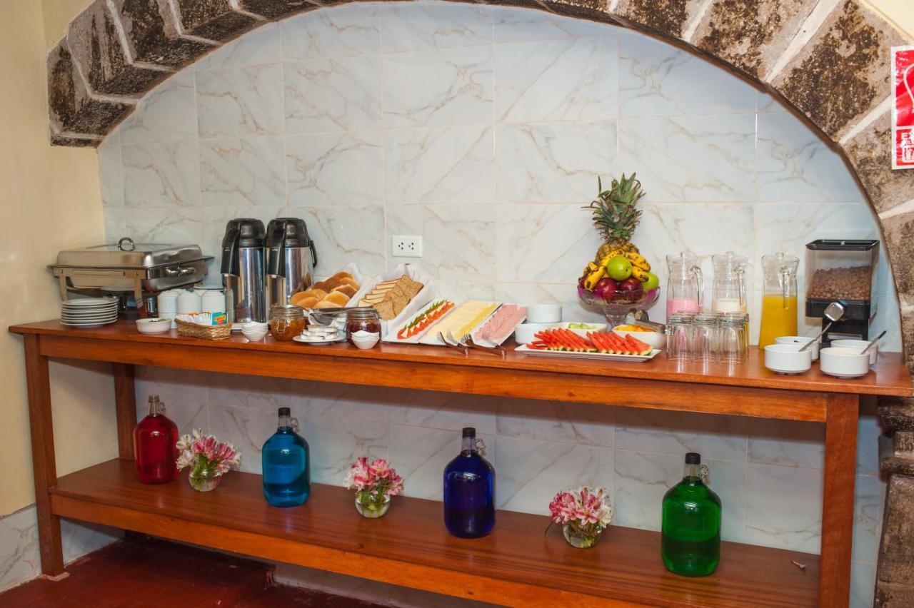Hotel Auka Saphi クスコ エクステリア 写真
